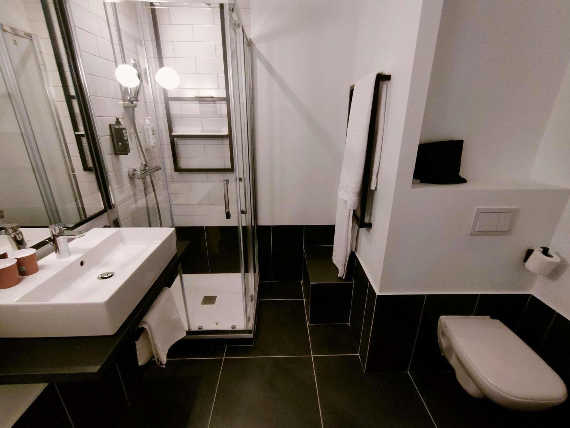 Hotel Ibis Brive Centre Exterior foto
